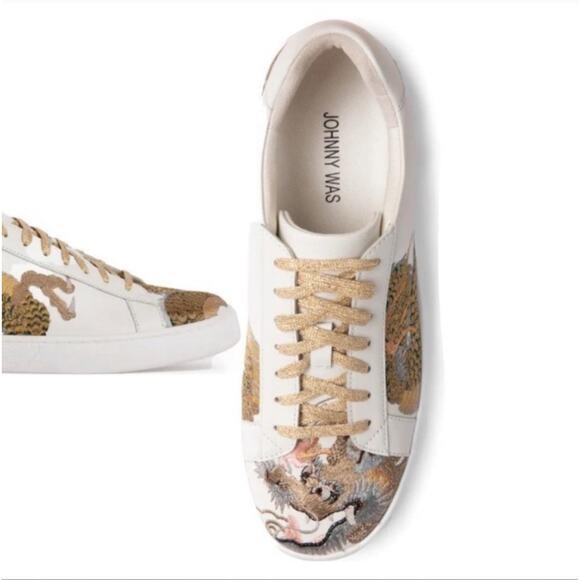 Johnny Was JWLA White / Multicolor Embroidered Dragon Sneaker Boho Chic Size 6 - Picture 1 of 9